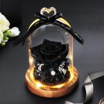 Magnifique Rose Eternelle sous clochelumineuse - Rose Eternelle La boutique